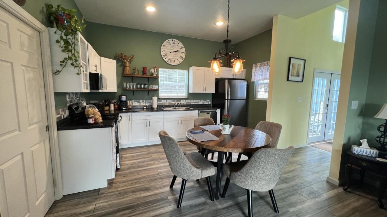 Hill Country Highland'S Bluebonnet Cottage 마블폴스 외부 사진