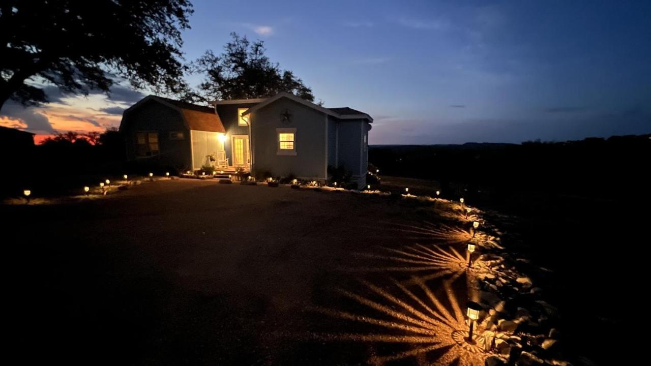 Hill Country Highland'S Bluebonnet Cottage 마블폴스 외부 사진