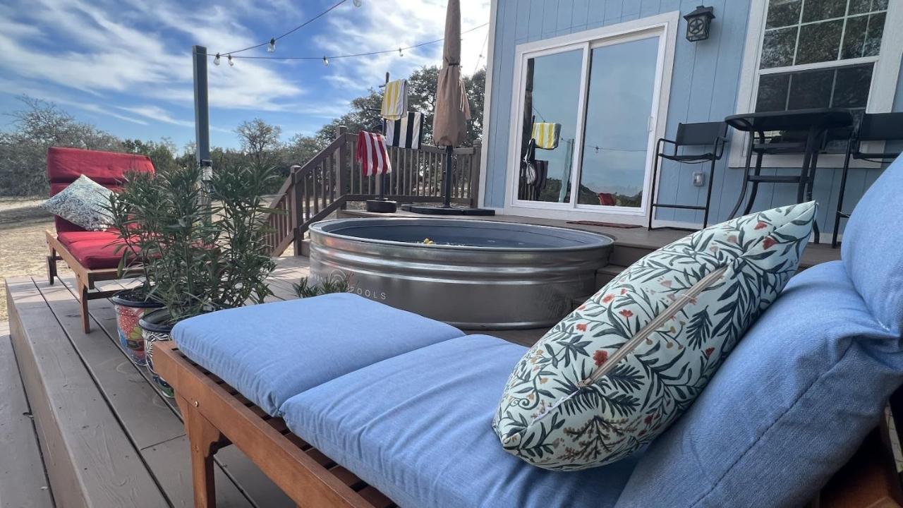 Hill Country Highland'S Bluebonnet Cottage 마블폴스 외부 사진